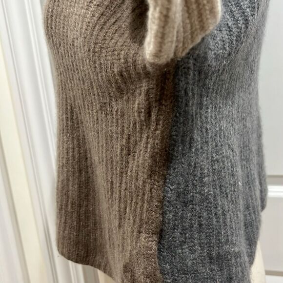 Lord & Taylor 100% Cashmere Boxy Cropped Sweater Neutrals Colorblock Brown Gray - Picture 9 of 14